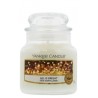 Yankee Candle Classic Small Jar ALL IS BRIGHT 104 g Yankee Candle Classic Small Jar ALL IS BRIGHT 104 g